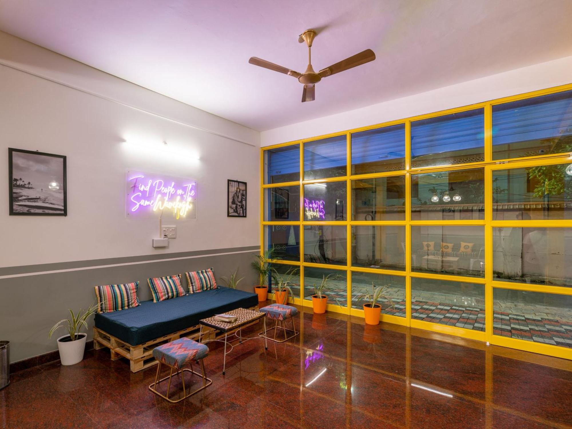 The Hosteller Fort Kochi Exterior photo