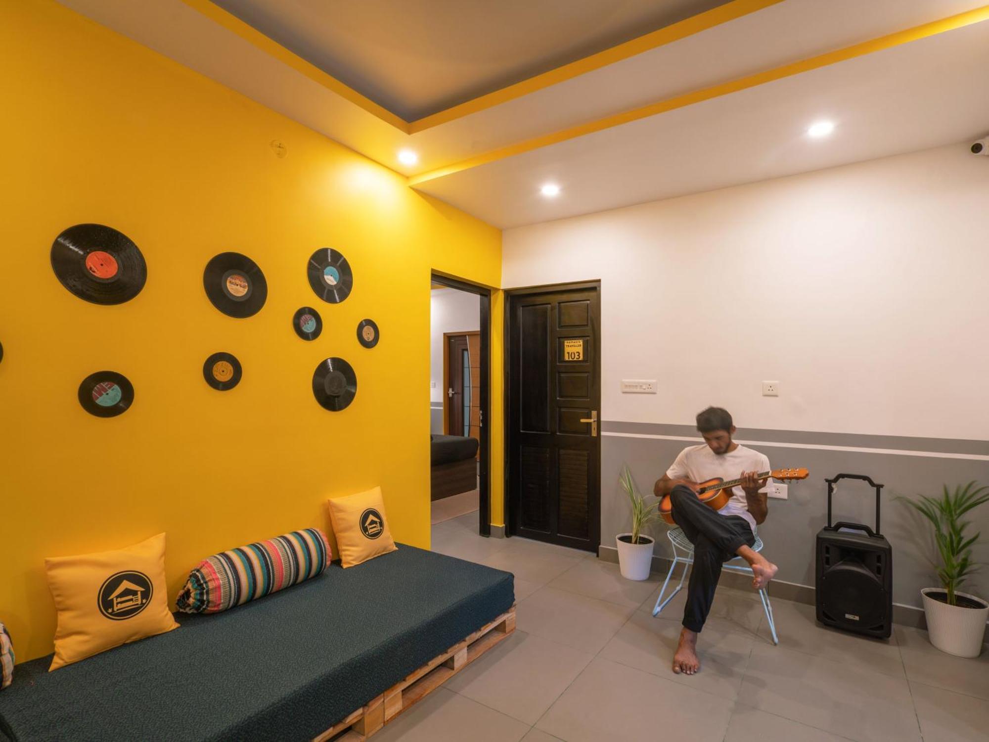 The Hosteller Fort Kochi Exterior photo